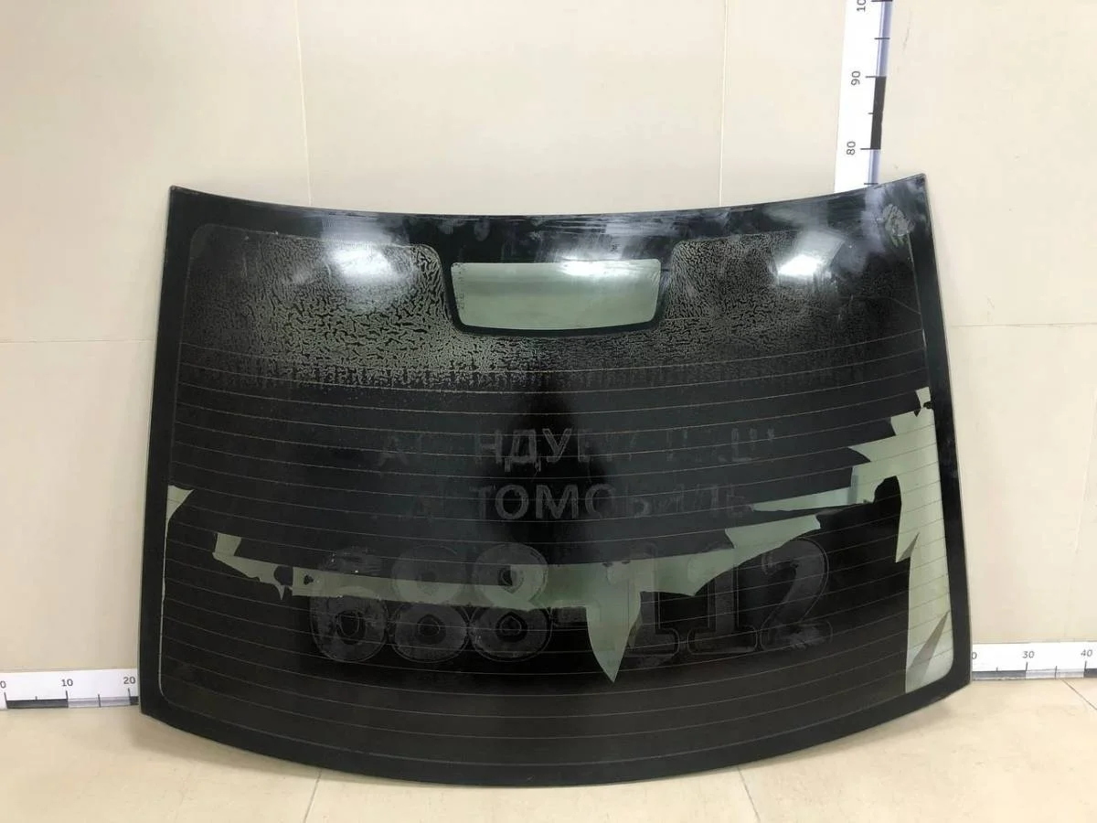 Стекло заднее Ford Focus 2 DB 2008-2011