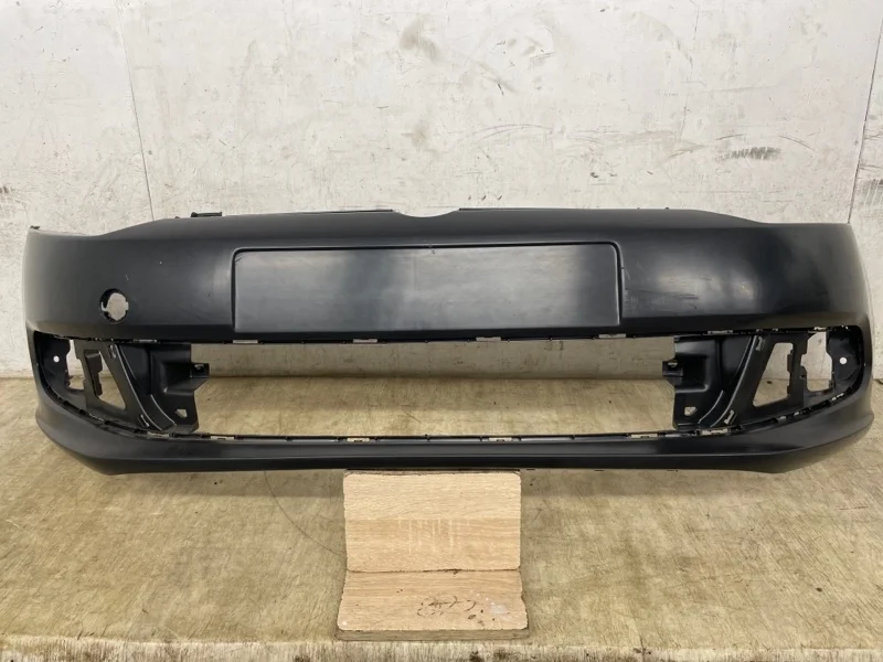БАМПЕР Volkswagen Polo 2015 2016 2017 2018 2019 6RU807221, передний