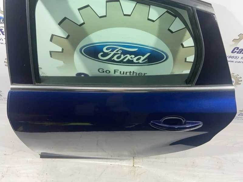 Уплотнитель стекла наружный задний левый Ford