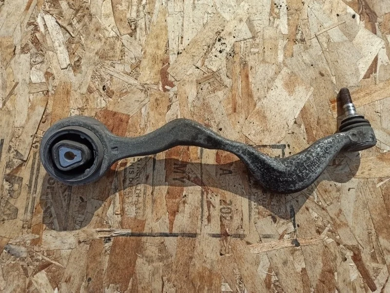 Рычаг подвески BMW 320D 2008 E90