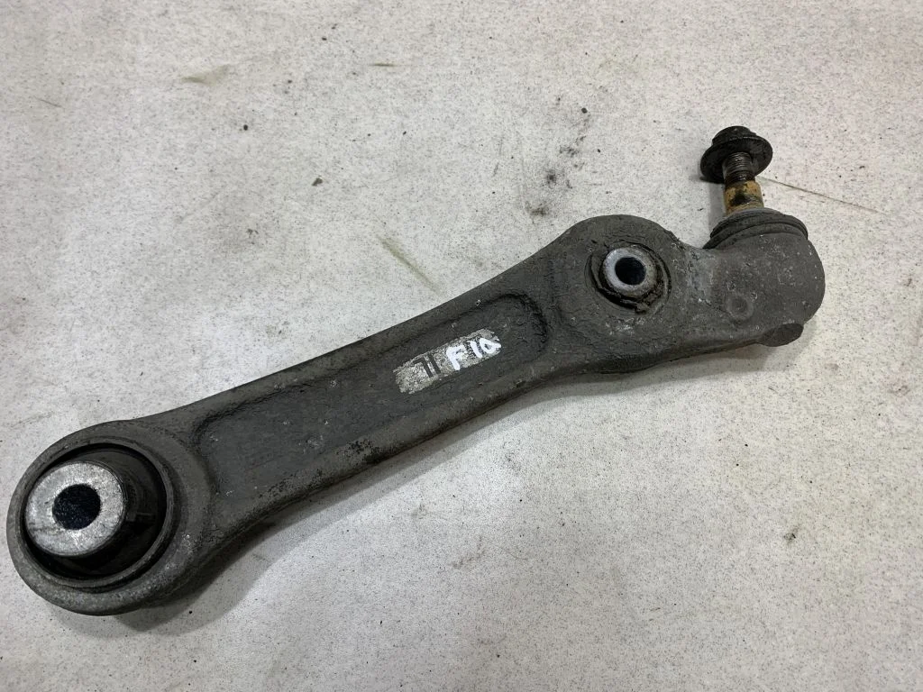 Рычаг поперечный левый BMW F10