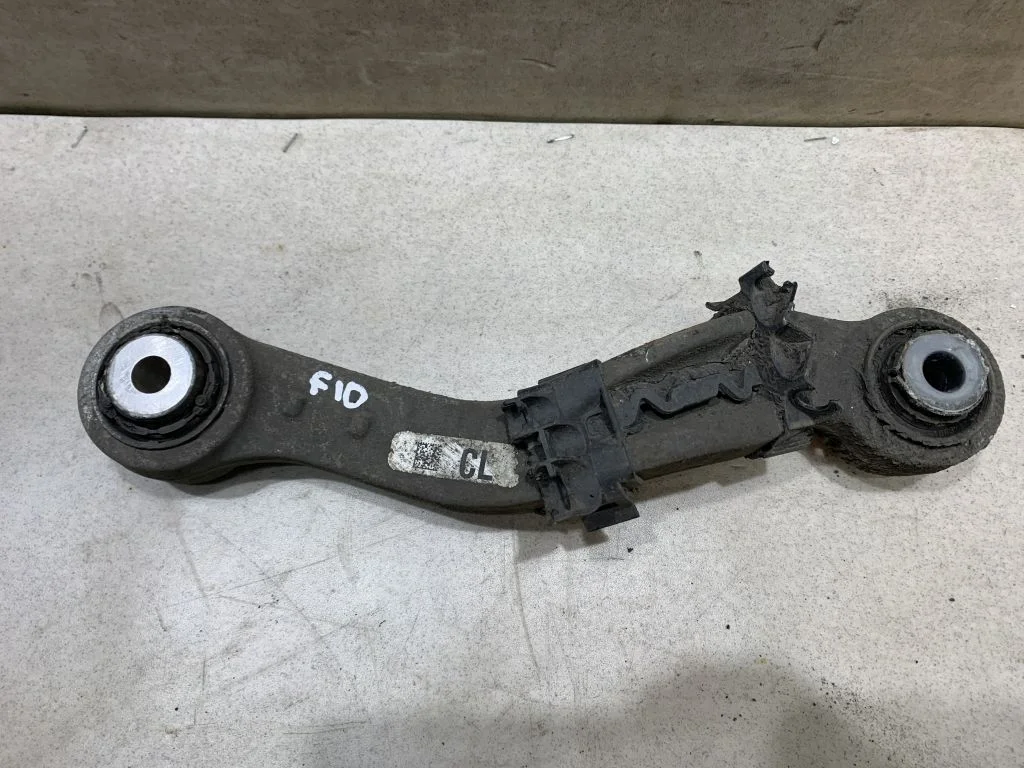 Рычаг поперечный задний правый BMW F10