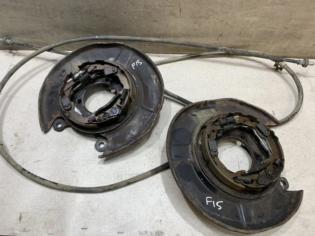 44030CY01A Пыльник тормозной Nissan Juke F15