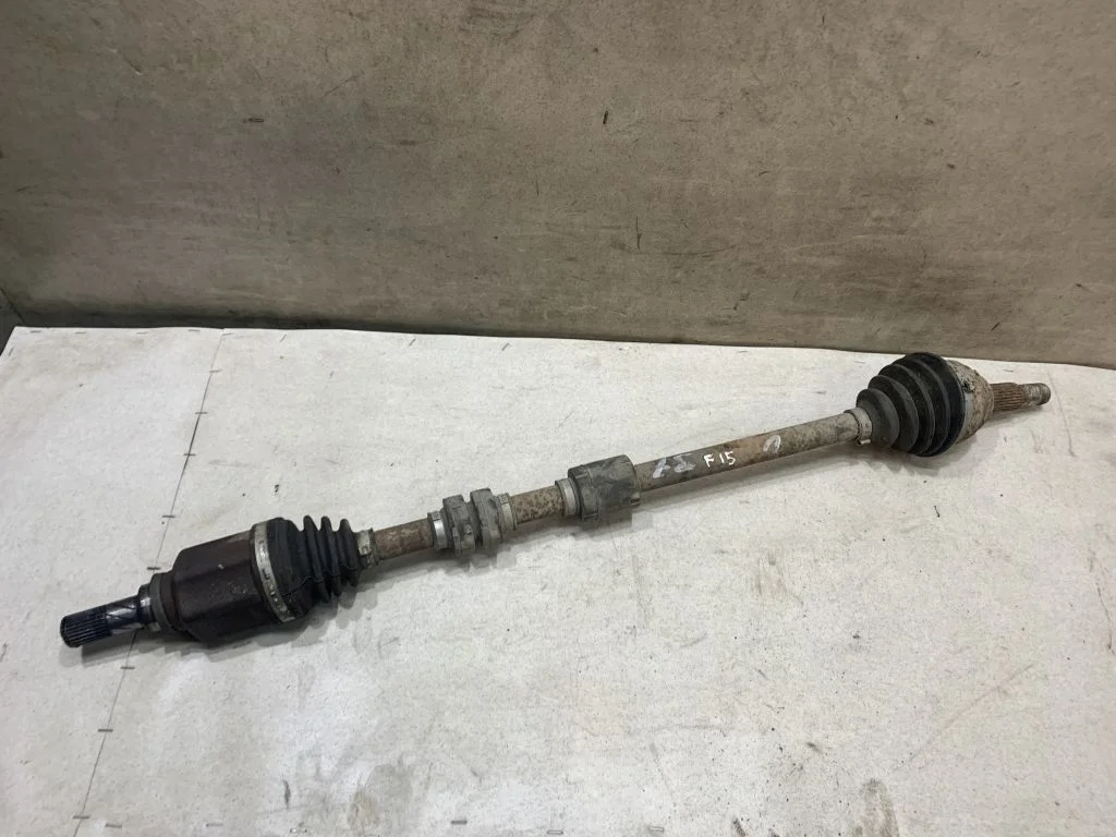 391001KA0A Привод правый Nissan Juke F15