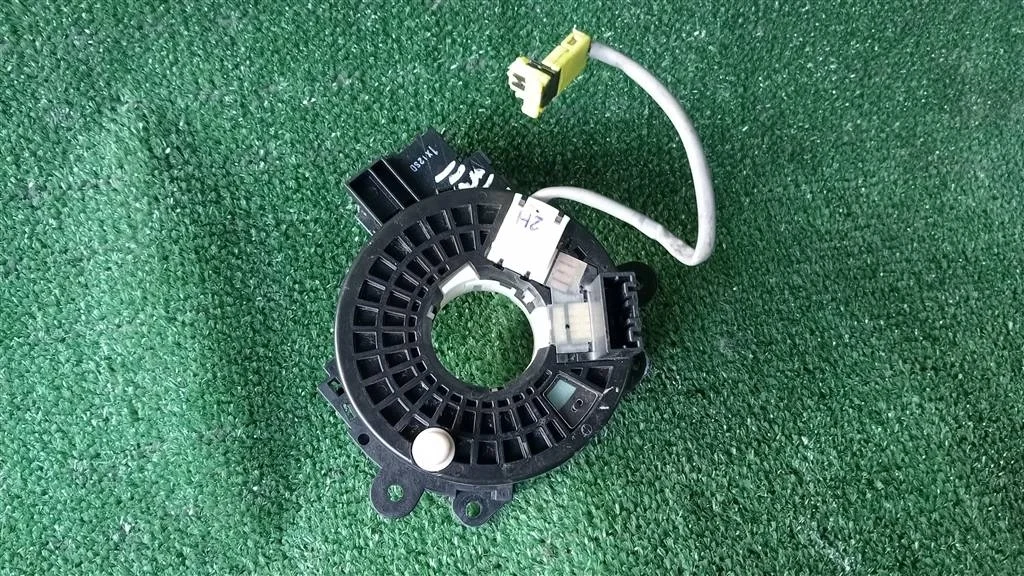 Б.у. шлейф рулевой NISSAN JUKE F15E NISSAN JUKE F15E