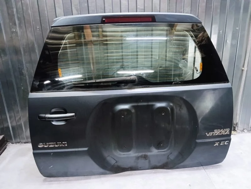 Крышка багажника задняя Suzuki Grand Vitara