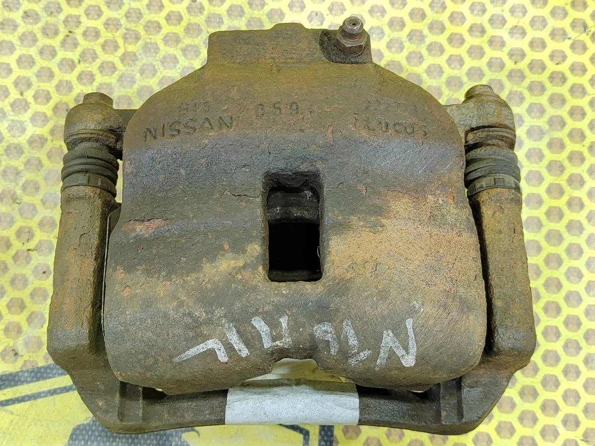 Суппорт Nissan Almera 2004 N16E