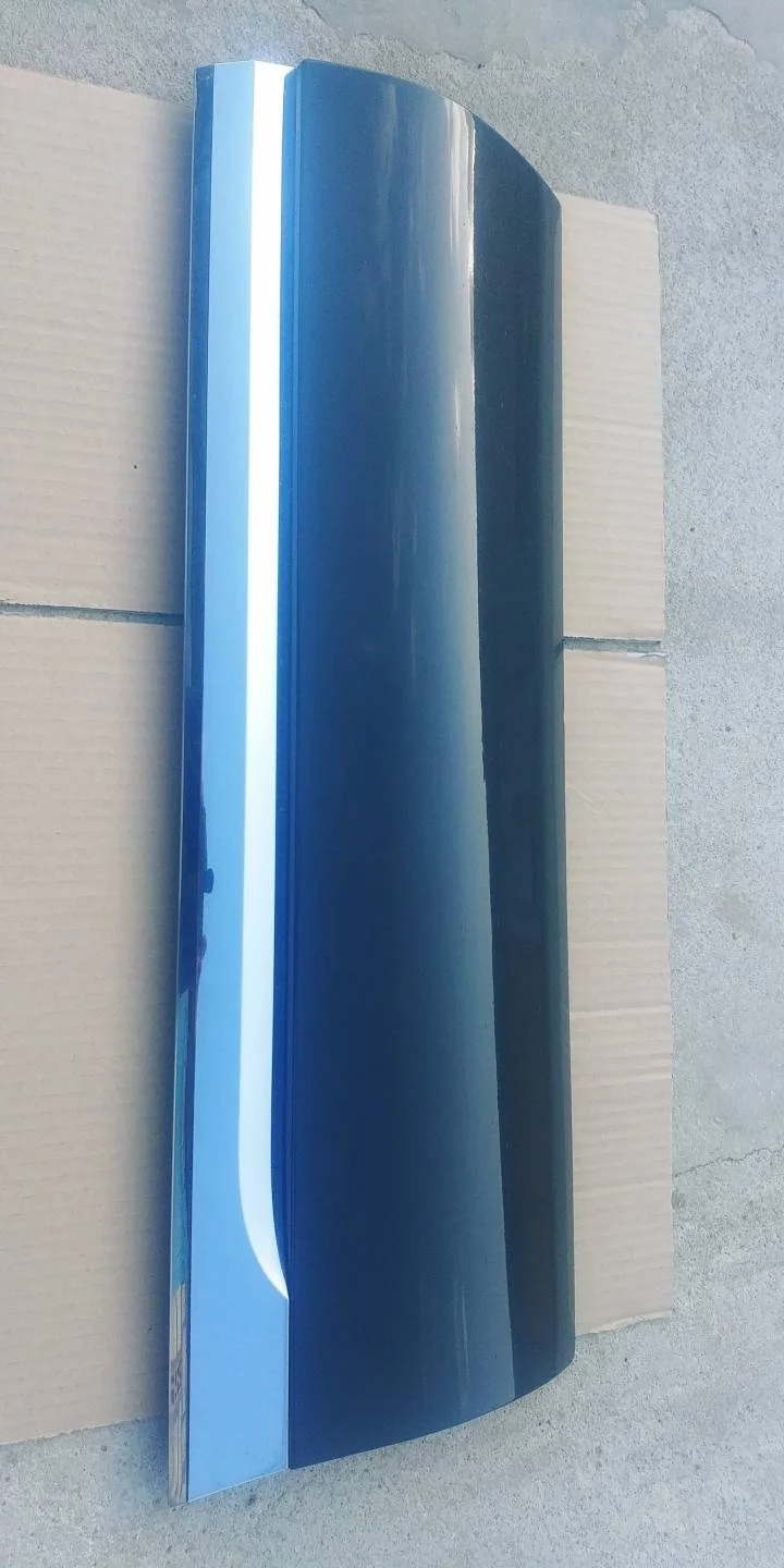 накладка двери задней правой Volkswagen Touareg 2 7P6 2013