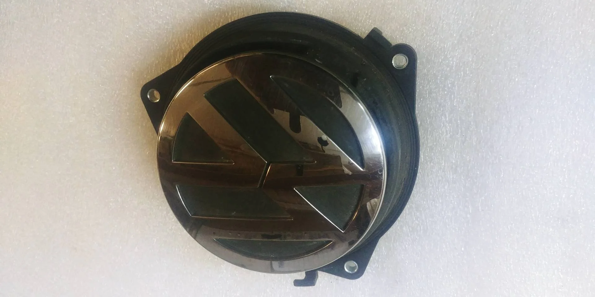 ручка багажника Volkswagen Passat CC  2008