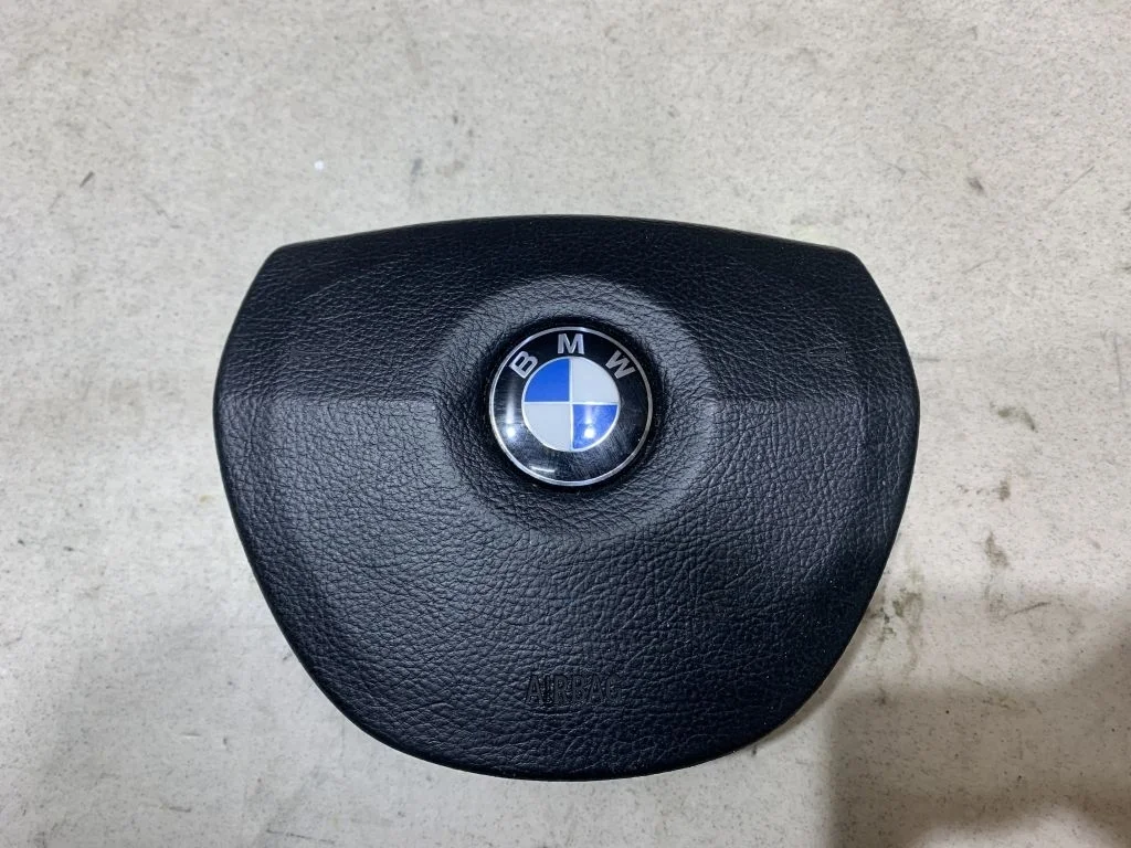 Подушка безопасности в руль BMW F10