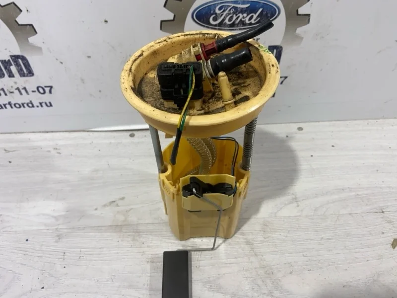 Датчик уровня топлива Ford Mondeo 4 (07-14)