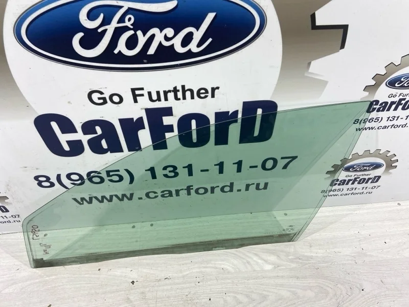Стекло двери передней левой Ford Mondeo 3 (00-07)