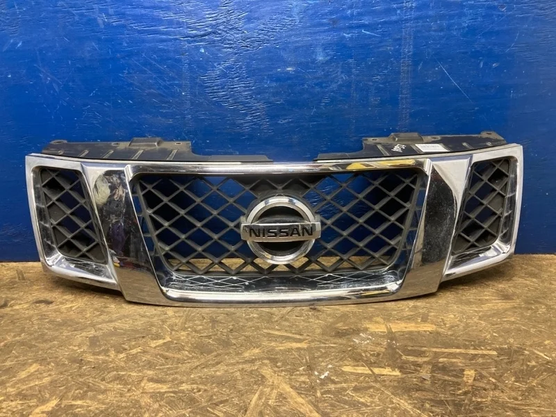 Решетка радиатора Nissan Navara D40 2011 623105X00A 2.5 YD25