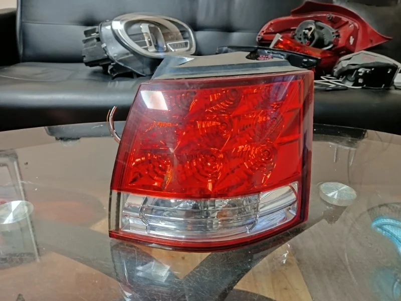 Фонарь Citroen -Crosser 2007-2012