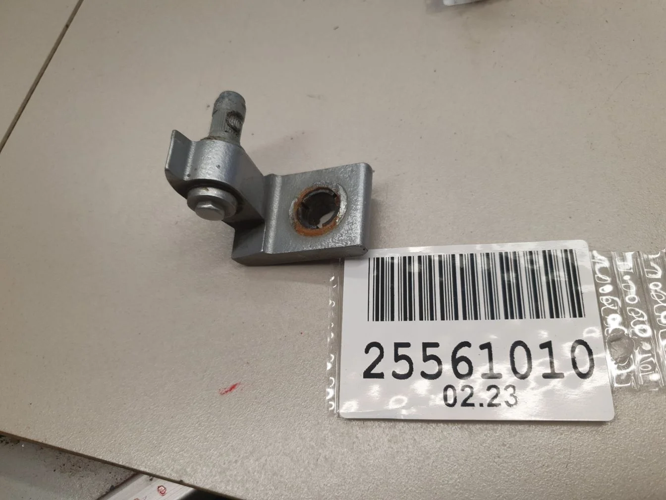 Петля двери для Audi A4 B8 2007-2015