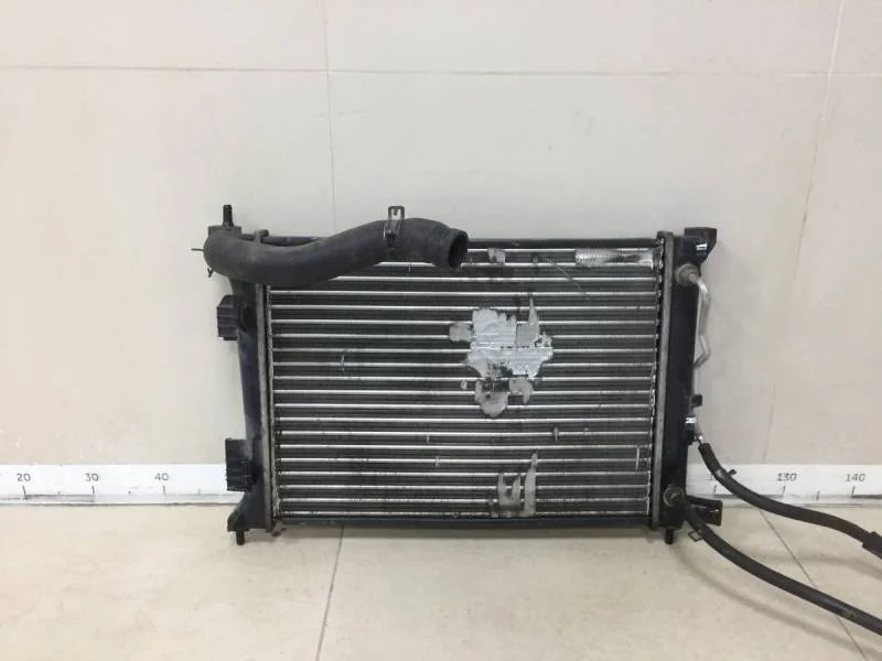 Радиатор охлаждения двигателя Kia Rio 3 UB 2011-2017