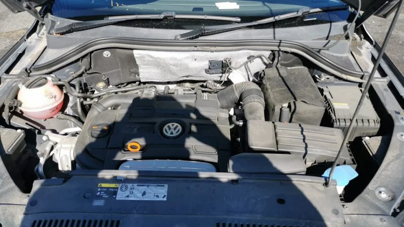 Продажа Volkswagen Tiguan 1.4 (150Hp) (CTHA) FWD BOT по запчастям