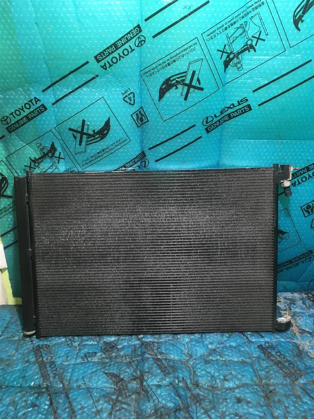 Радиатор кондиционера  MERCEDES-BENZ W222 2013>