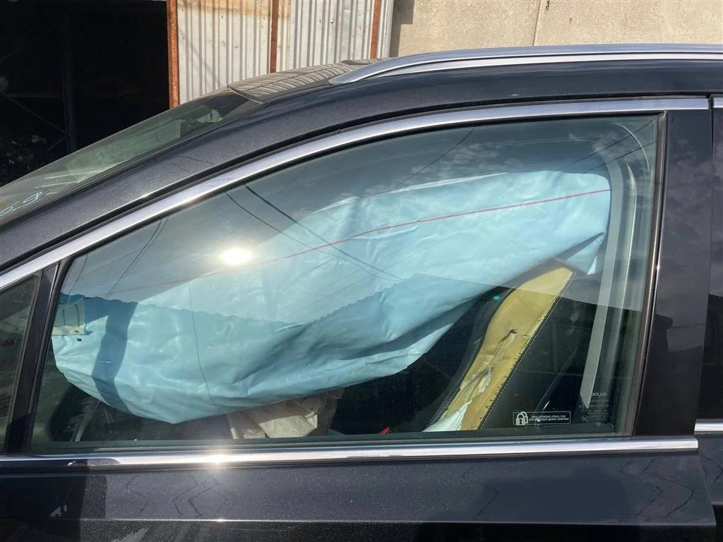 Стекло двери передней левой  Lexus RX 300 2019>
