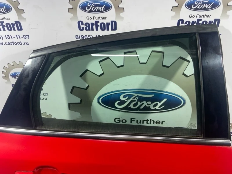 Стекло двери задней правой Ford Focus 3 (11-14)