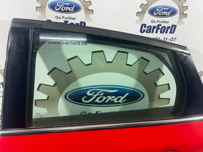 Стекло двери задней левой Ford Focus 3 (11-14)