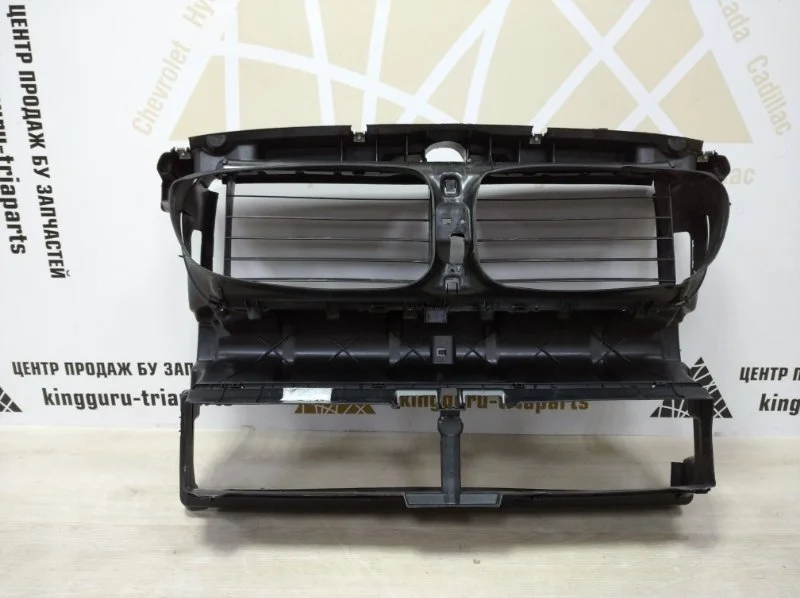 Воздуховод радиатора BMW 5 2013-2017 F10 Рестайлинг