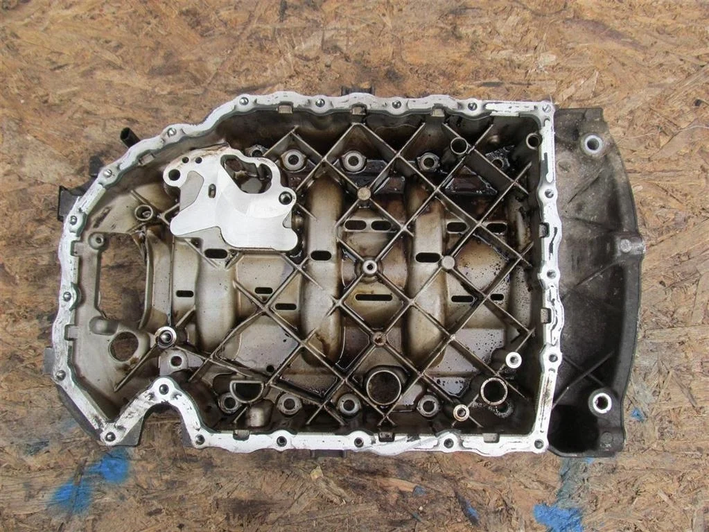 часть блока двигателя Skoda Superb II 2 2008-2015