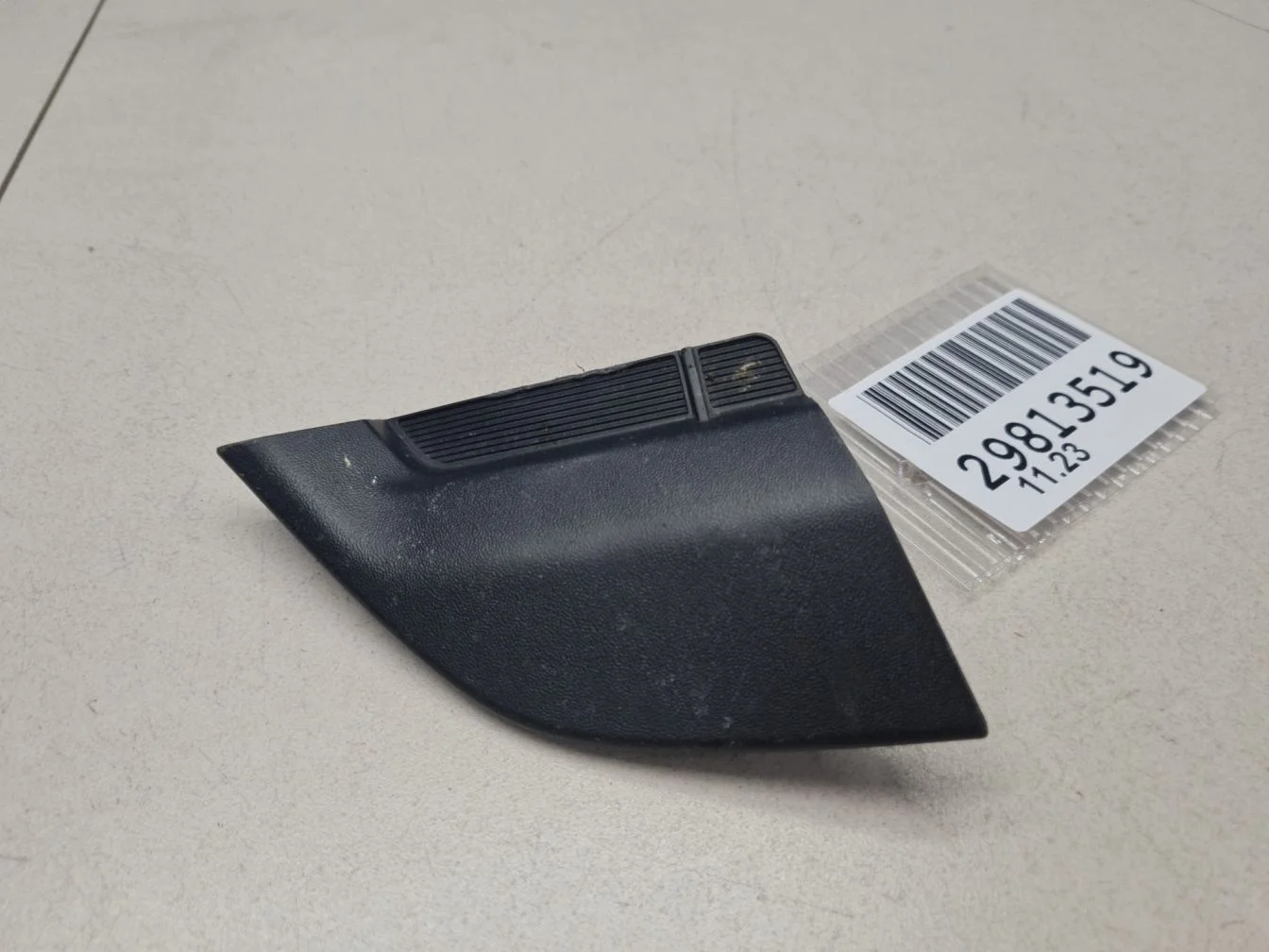 Заглушка переднего бампера буксировочного крюка для Toyota RAV 4 2013-2019