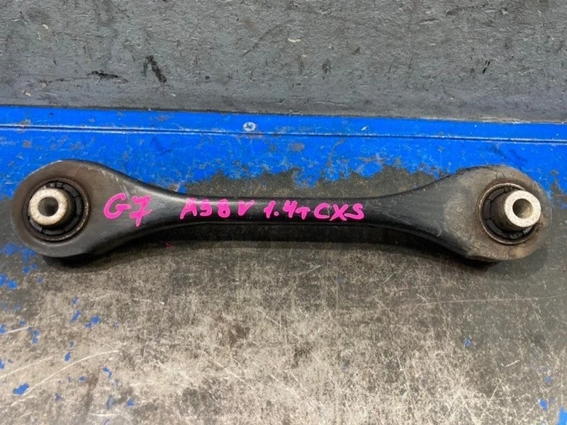 Штанга Volkswagen Golf 7