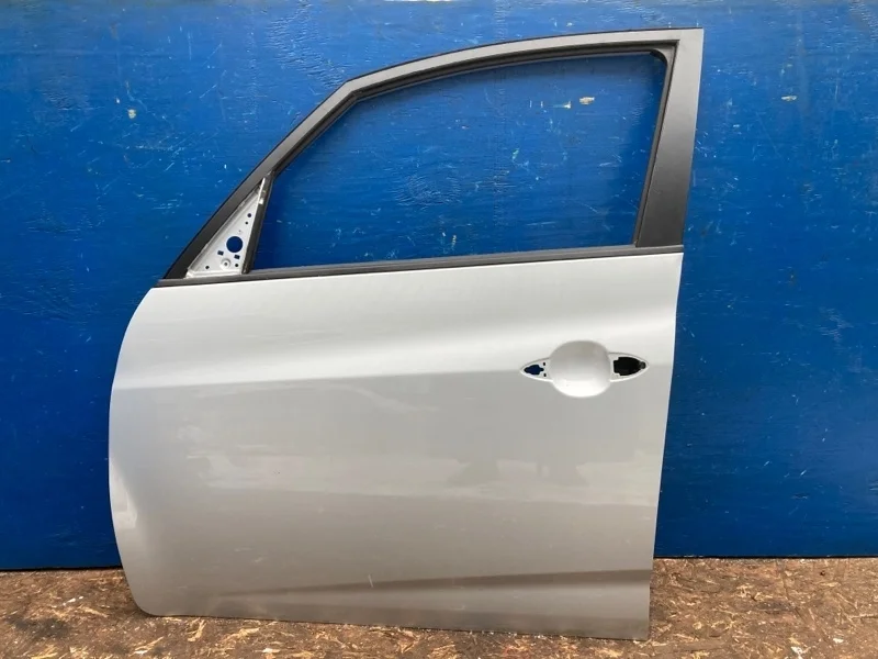 Дверь Kia Venga 2010-2017 760031P000, передняя левая