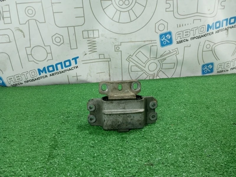 Подушка двигателя Audi A3 8P CDA