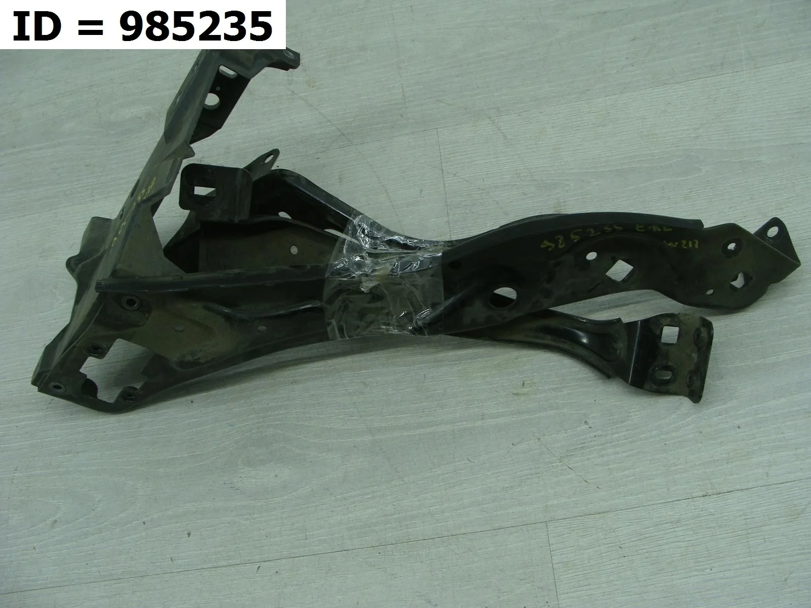 передняя панель MERCEDES BENZ E CLASS 4, W212 212 S212 C212  A2126204600 2009-2017 (контрактная запчасть)