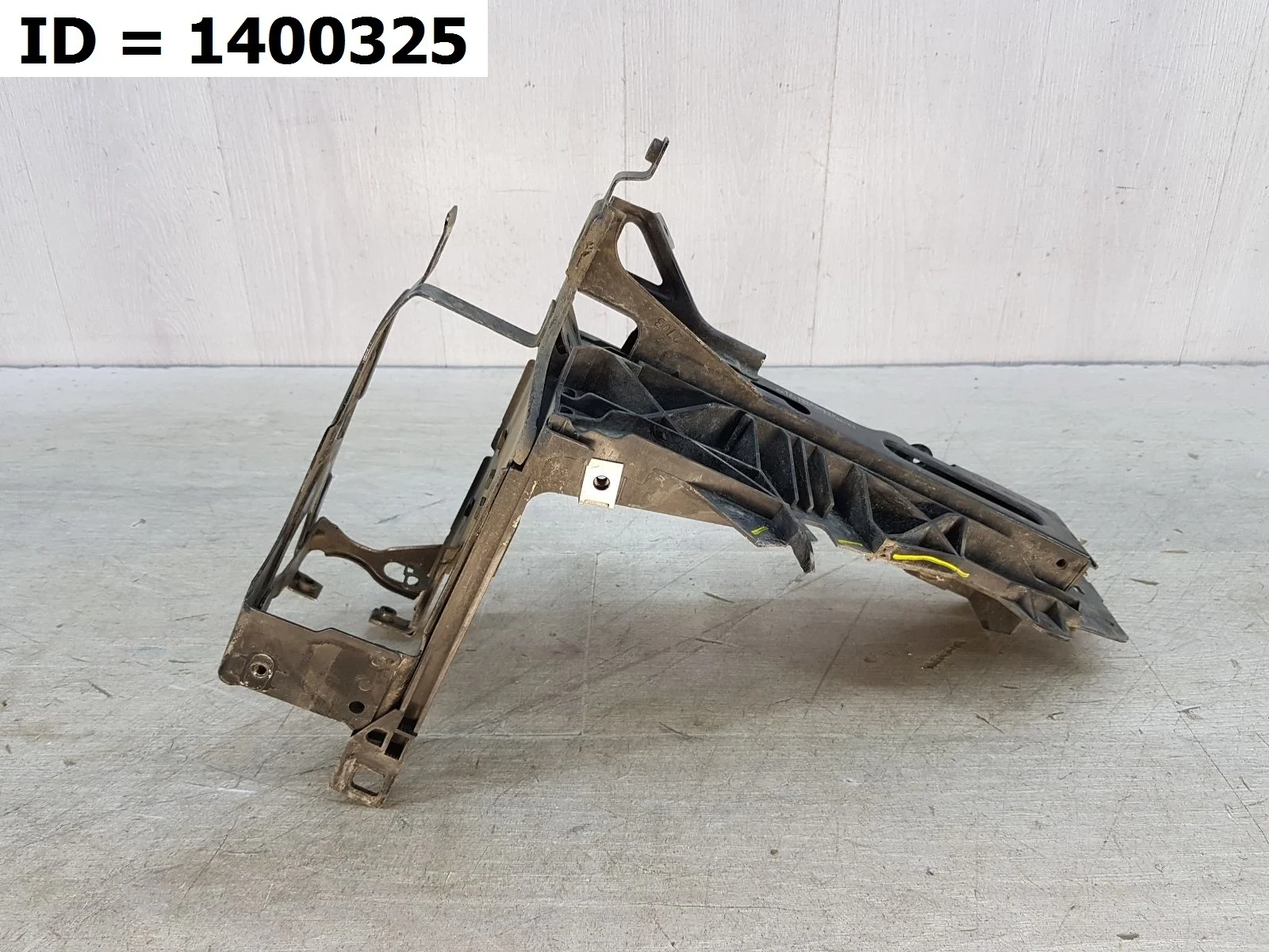 передняя панель BMW 5 SERIES 6, F10 F11  51647200794 2009-2017 (контрактная запчасть)