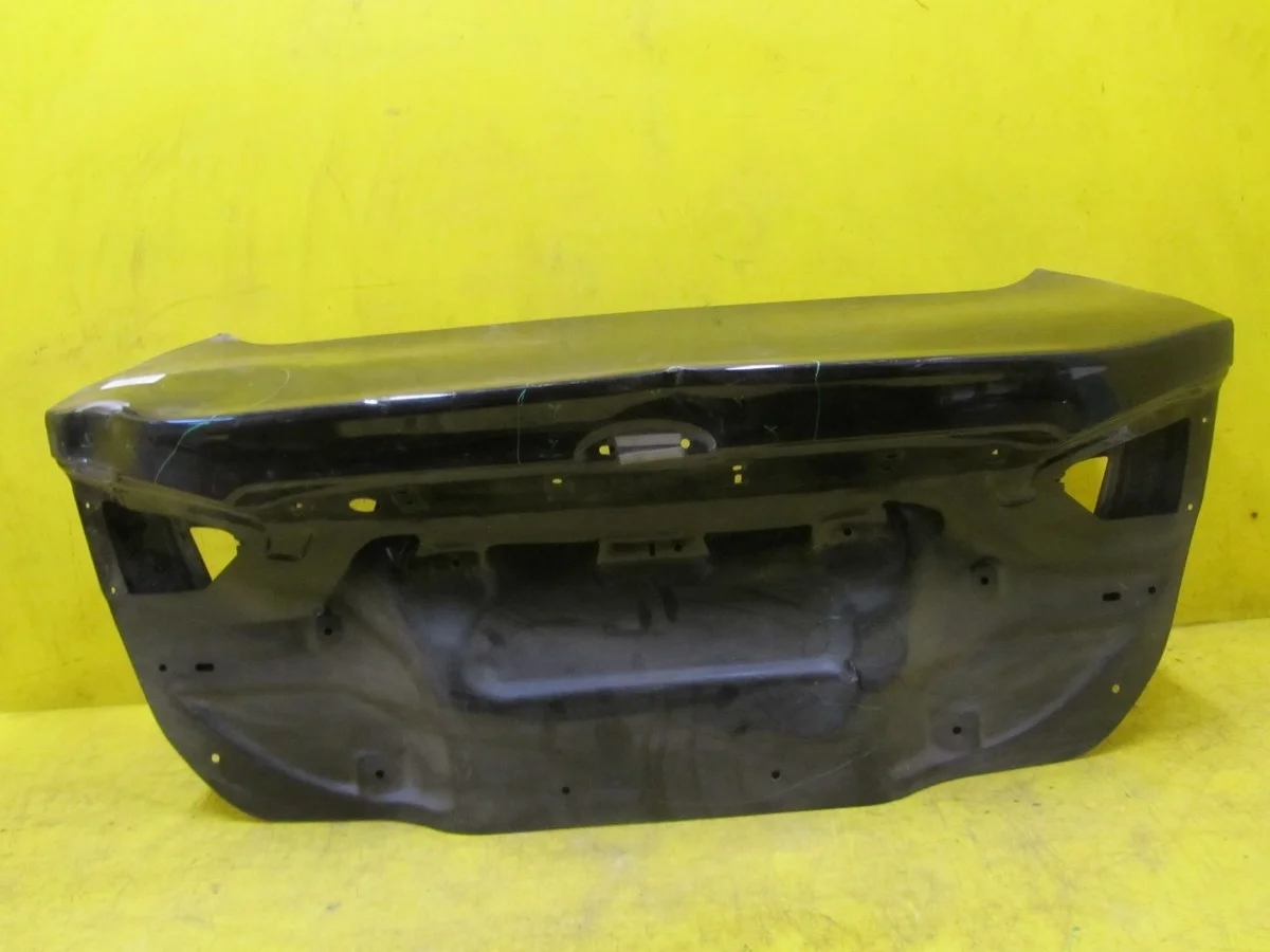 Крышка багажника Ford Mondeo 5 (2014-2019)