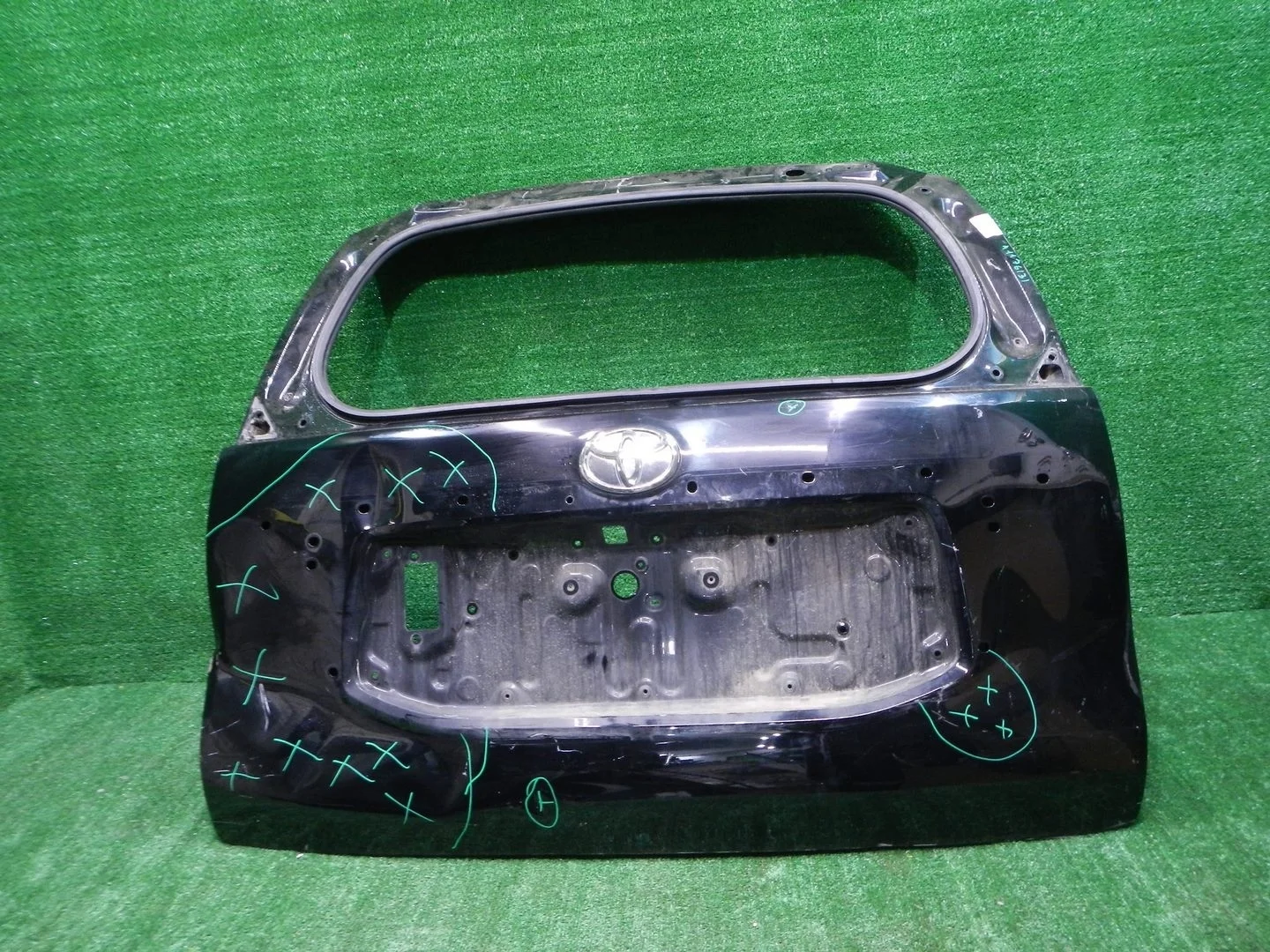 Крышка багажника Toyota Land Cruiser Prado 150 (2013-2017)