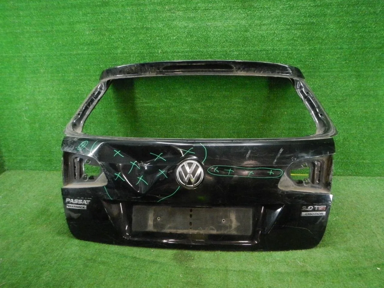 Крышка багажника    универсал Vw Passat B7 (2011-2015)