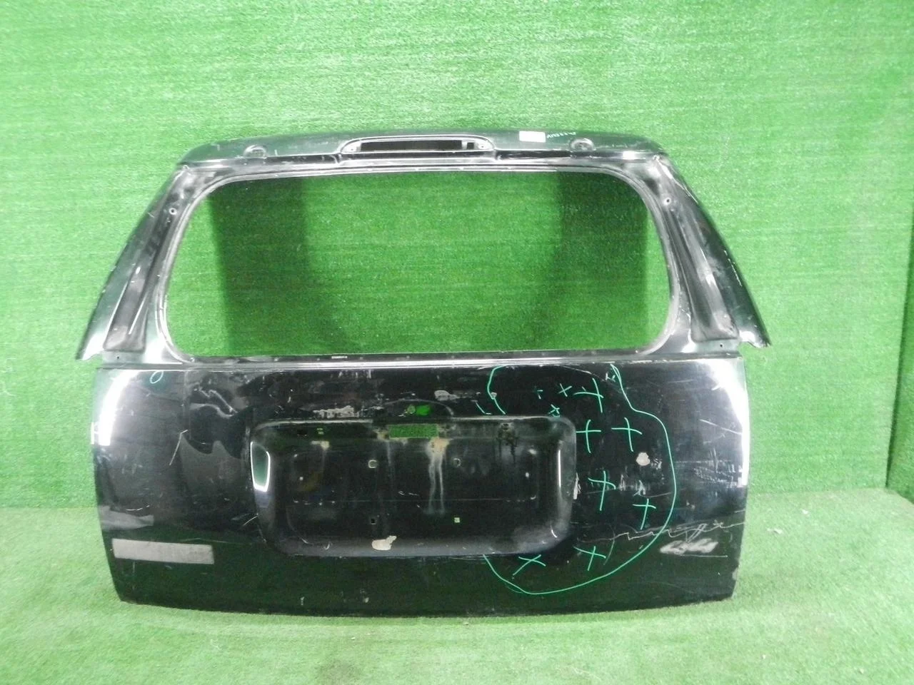 Крышка багажника Ford Explorer 4 U251 (2005-2010)