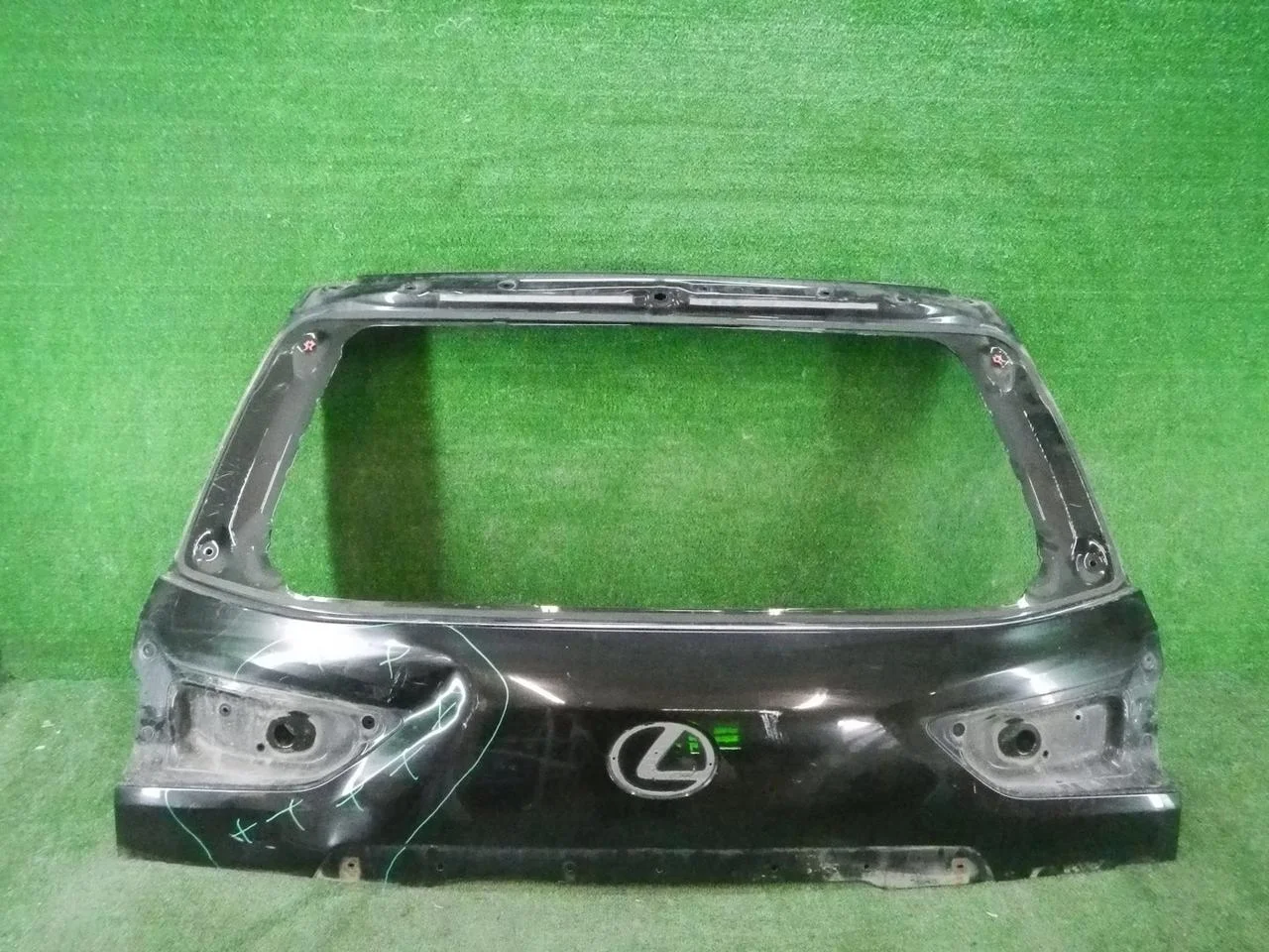 Крышка багажника Lexus Lx 570 Urj200 (2015-2022)