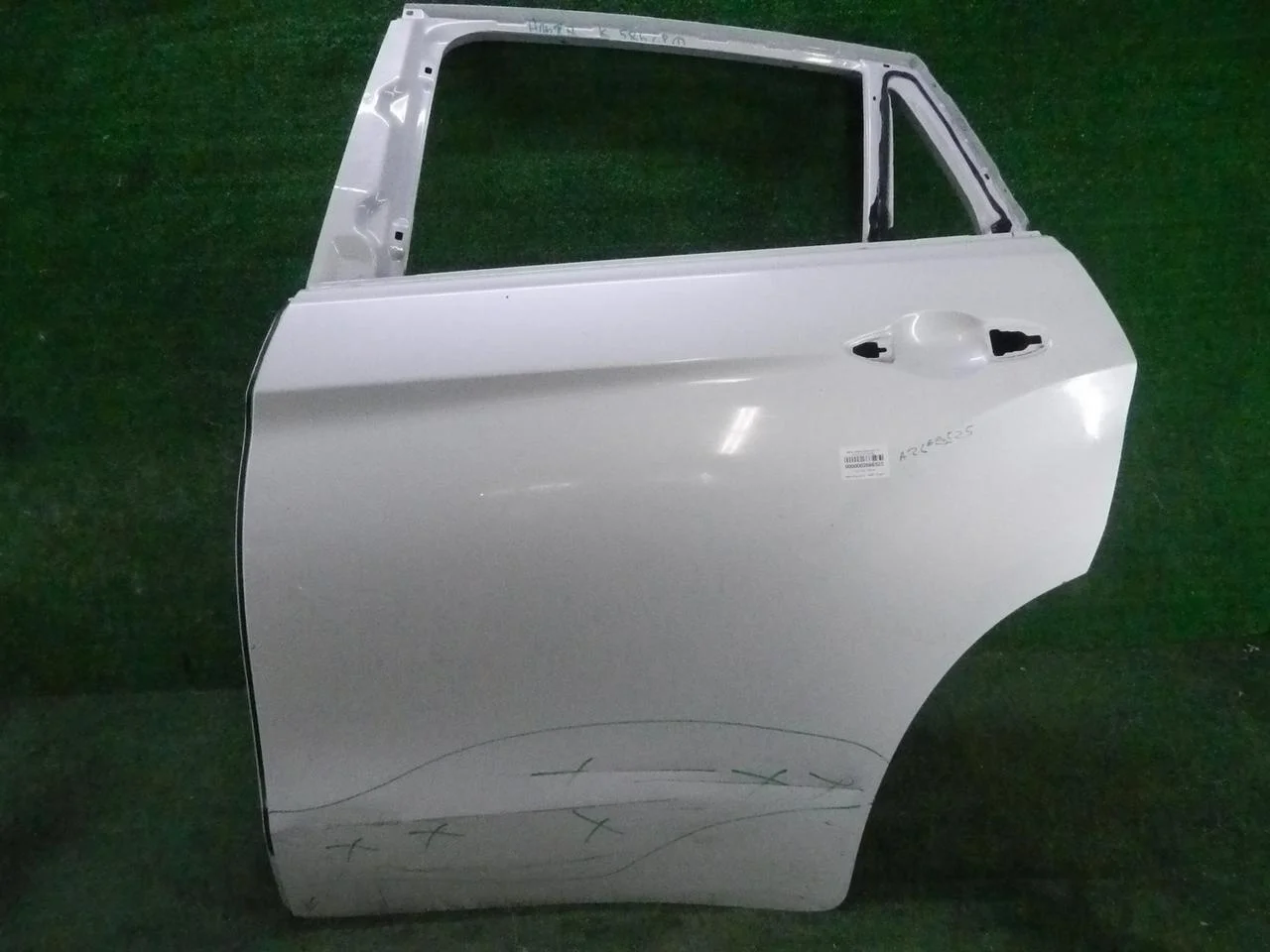 Дверь задняя левая Bmw X6 F16 (2014-2020)