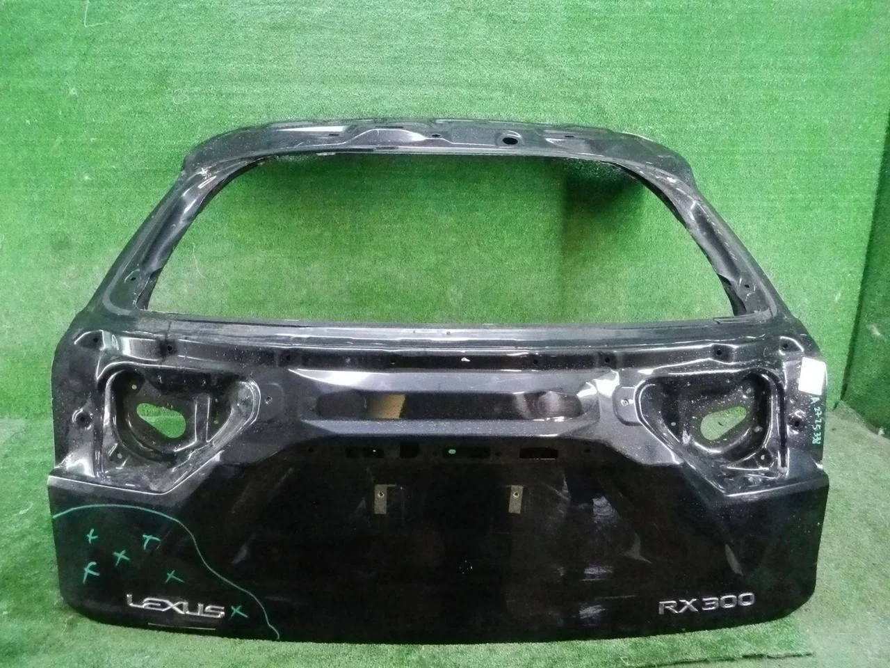 Крышка багажника Lexus Rx 4 (2015-2019)