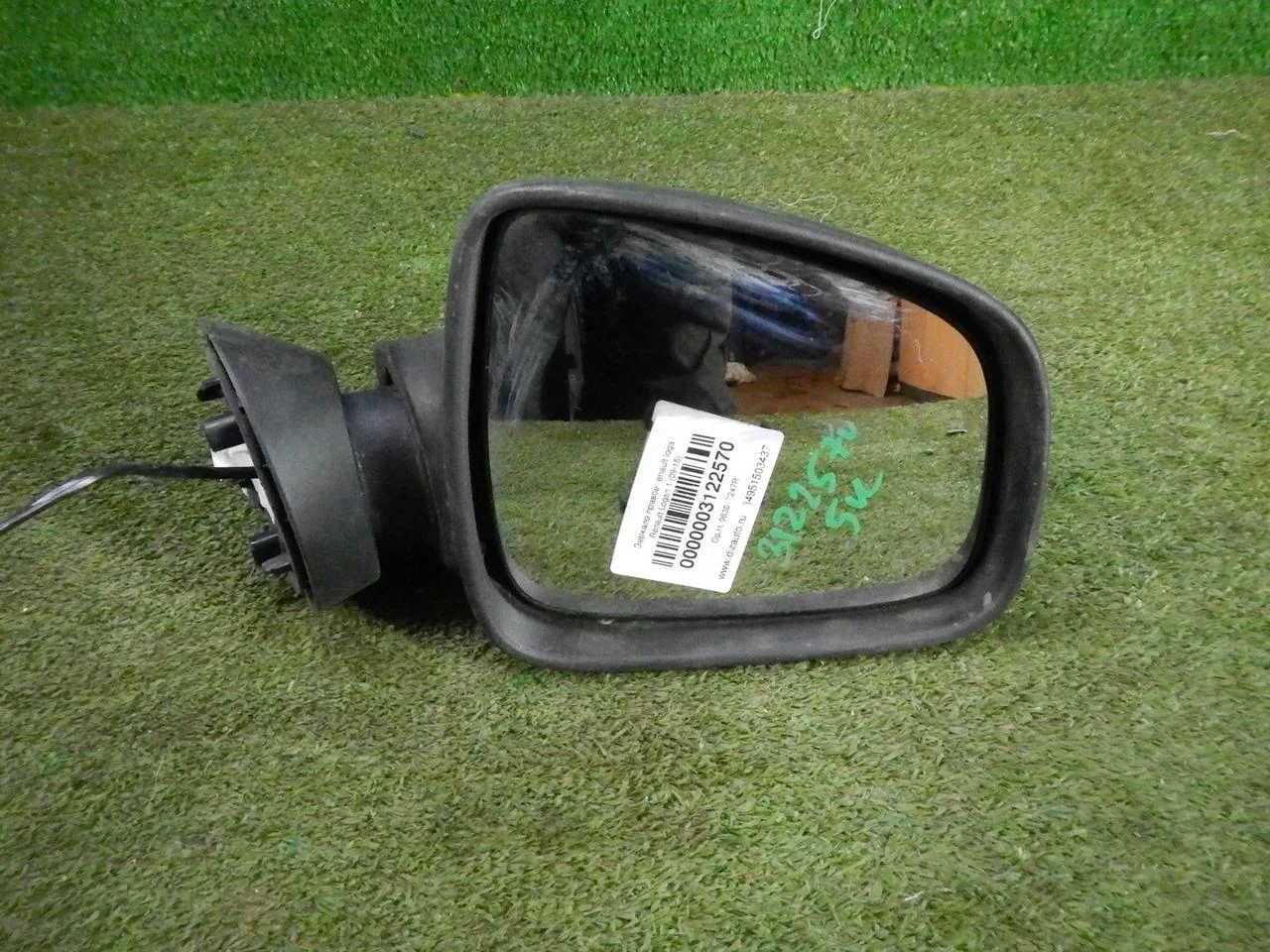 Зеркало правое    контактов Renault Logan 1 (2009-2015)