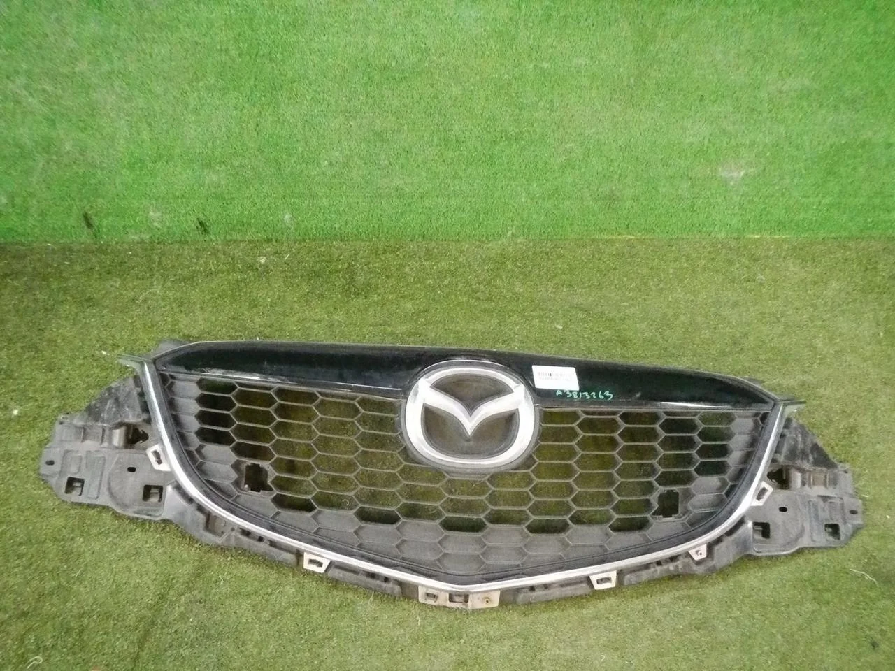 Решетка радиатора Mazda Cx-5 1 (2011-2015)