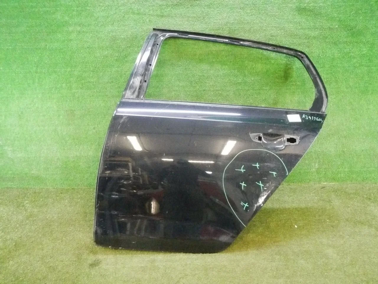 Дверь задняя левая Vw Golf 6 (2008-2012)