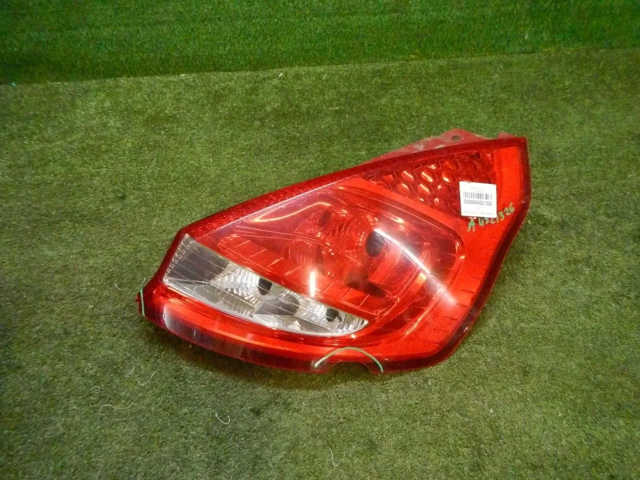 Фонарь правый   Мк  хэтчбек Ford Fiesta Mk6 (2008-2013)