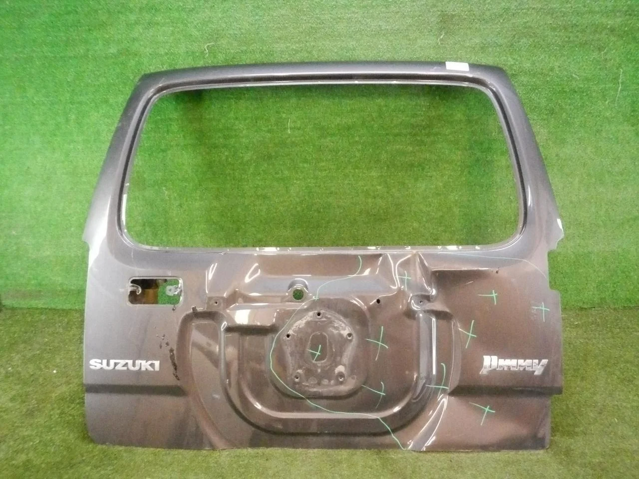 Крышка багажника Suzuki Jimny 3 (1998-2005)
