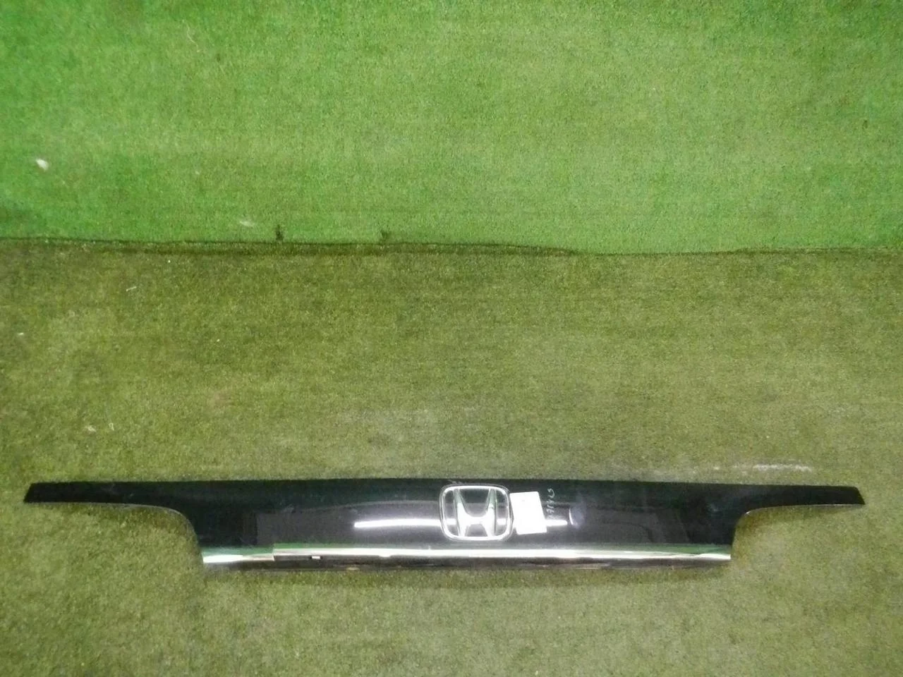 Накладка крышки багажника Honda Cr-V 4 (2012-2015)