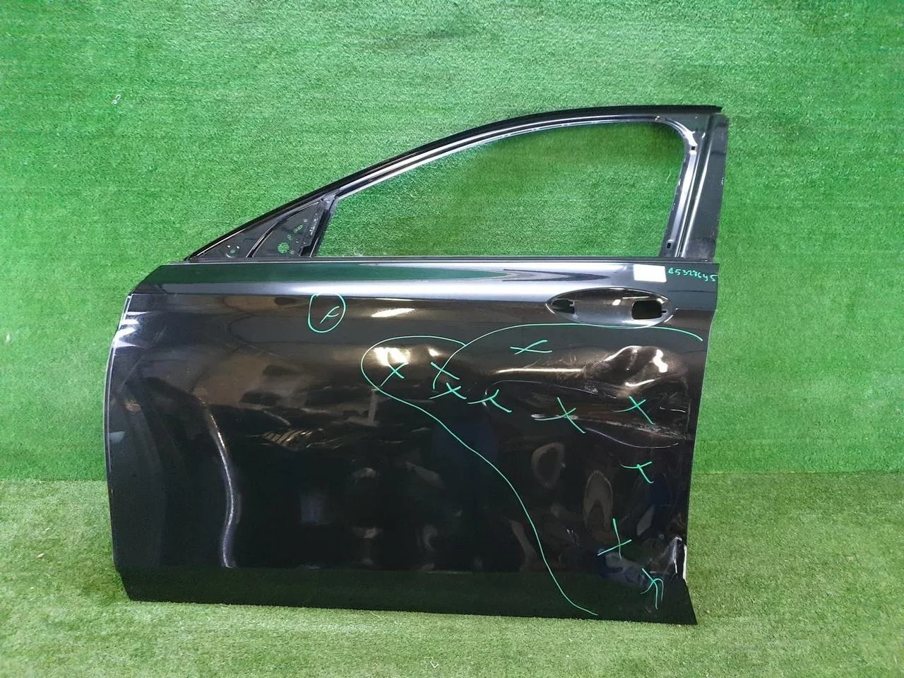 Дверь передняя левая Mercedes-Benz E W213 (2016-2021)