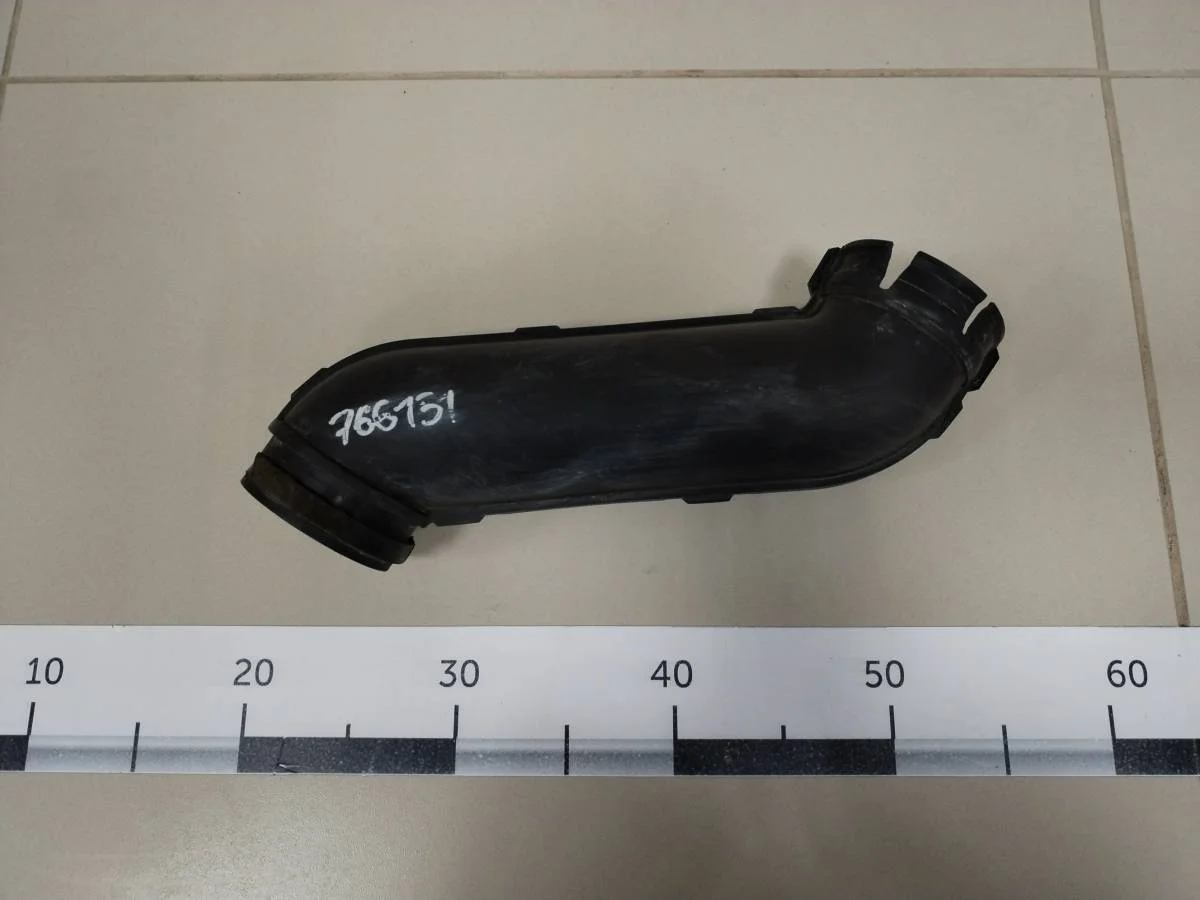 Патрубок воздушного фильтра Nissan X-Trail T31 2007-2014