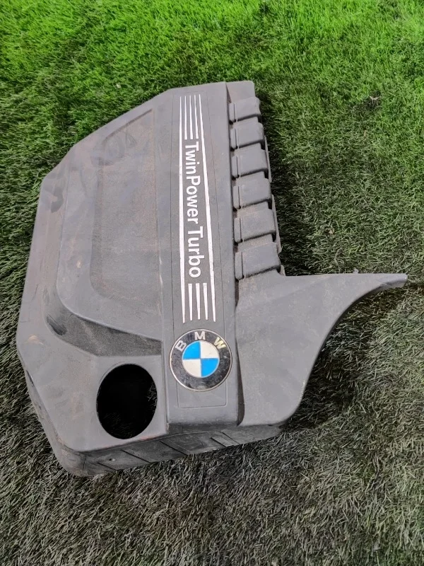Кожух катушек зажигания BMW 535iX 2013 F10