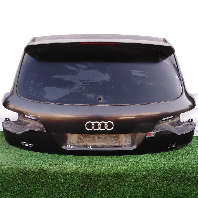 Крышка багажника AUDI Q7 2007- чёрная Б/У Q7(2007-2015)